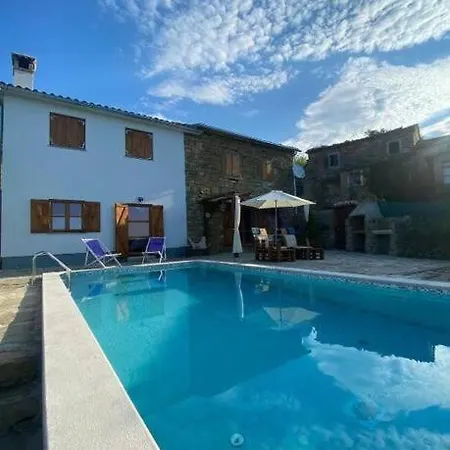 Villa Kuca Zanetta Sa Bazenom