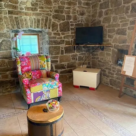 Willa Kuca Zanetta Sa Bazenom Buzet